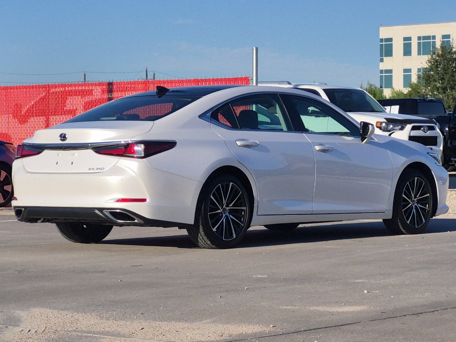 2025 Lexus ES 350 350