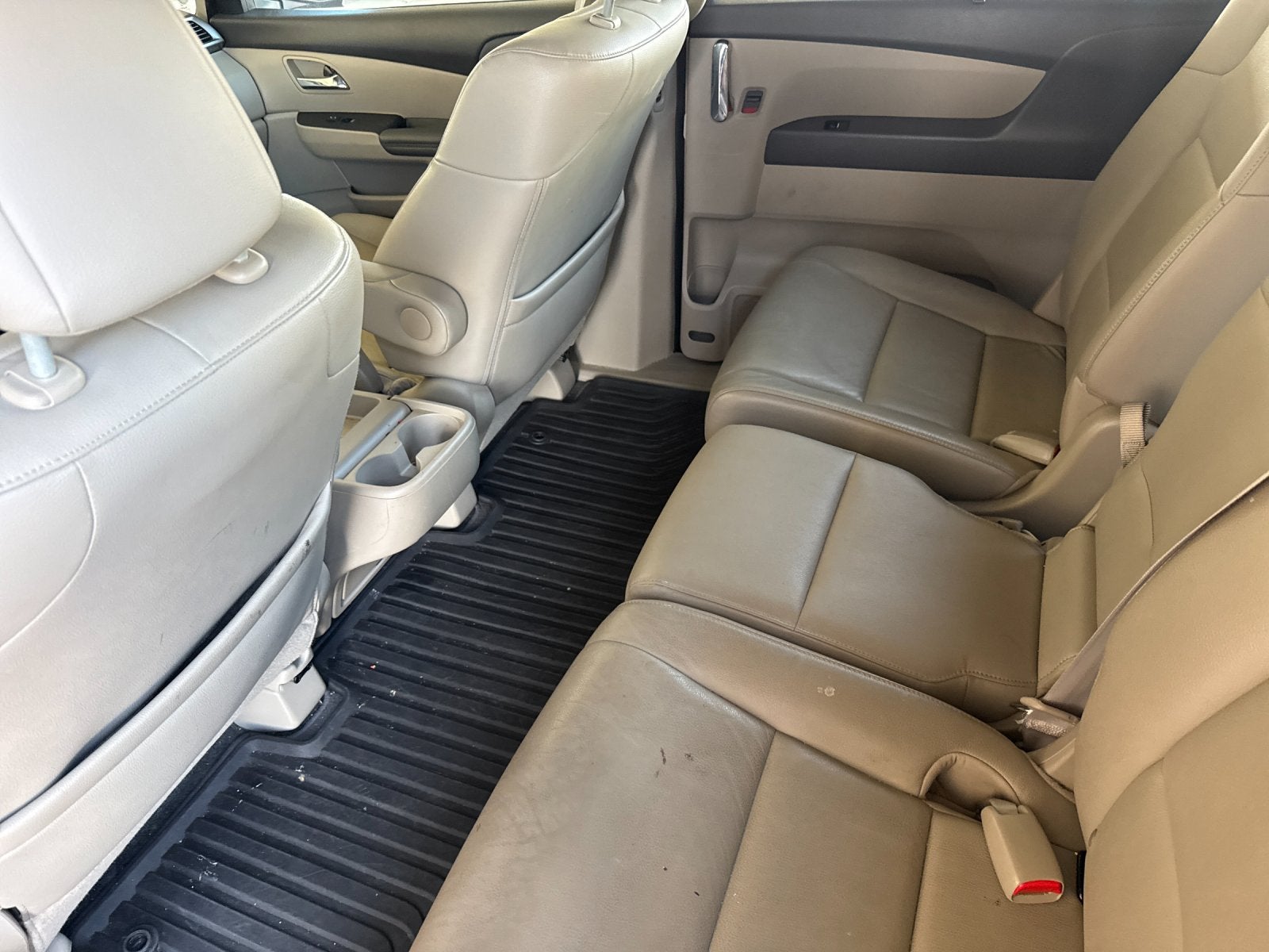 2016 Honda Odyssey EX-L w/Rear Entertainment System