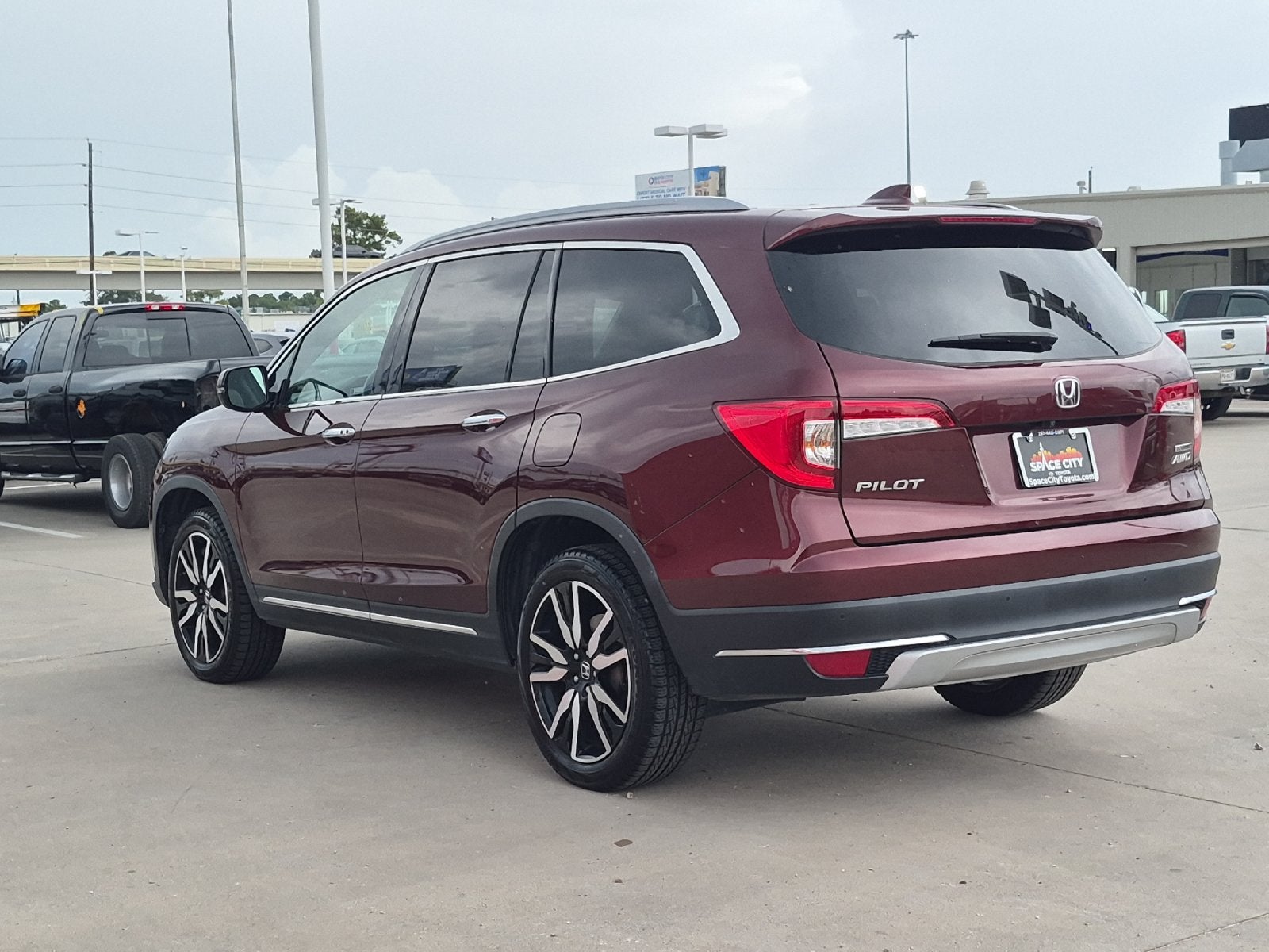 2021 Honda Pilot Touring 8 Passenger