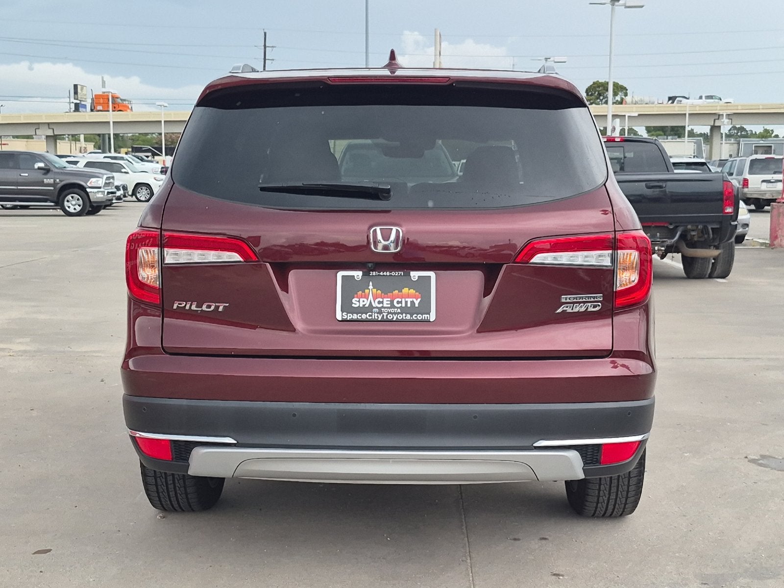 2021 Honda Pilot Touring 8 Passenger