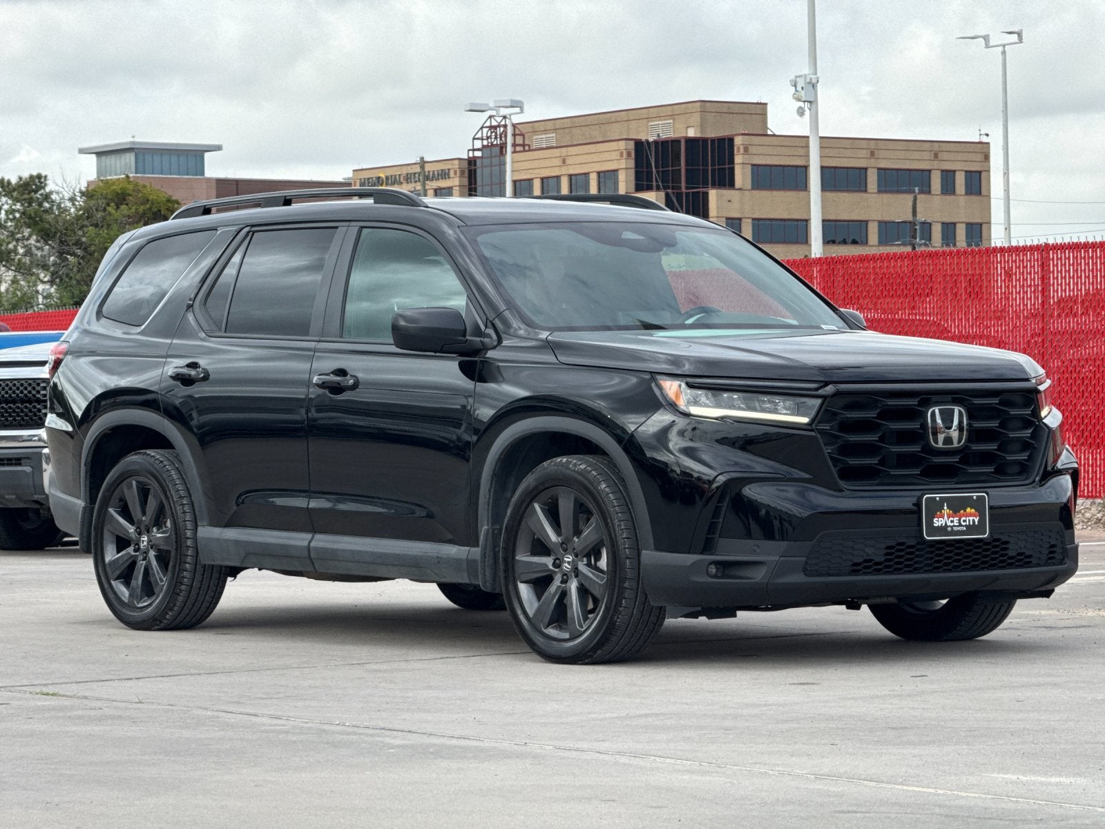 2025 Honda Pilot Sport