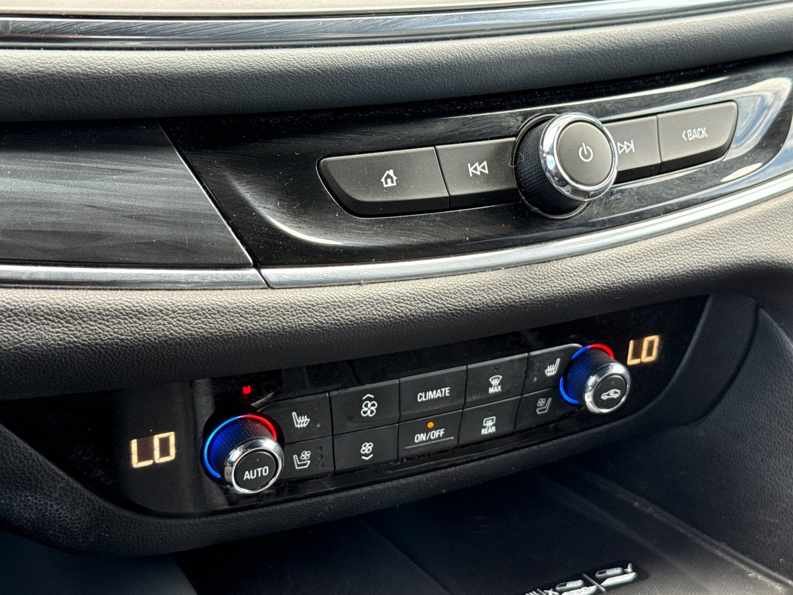 2022 Buick Enclave Premium Group