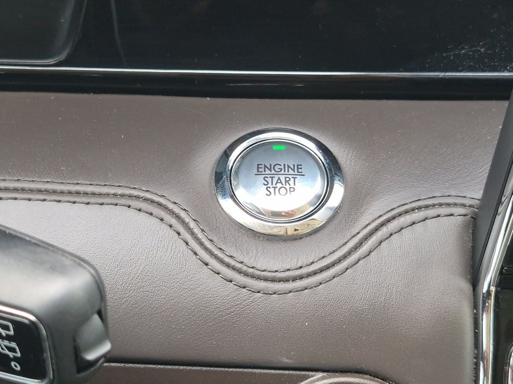 2022 Lincoln Navigator Black Label
