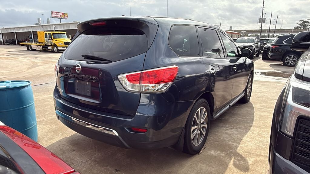 2015 Nissan Pathfinder S