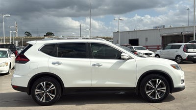 2020 Nissan Rogue SV