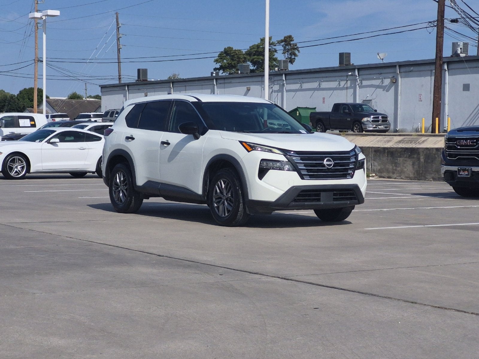2024 Nissan Rogue S