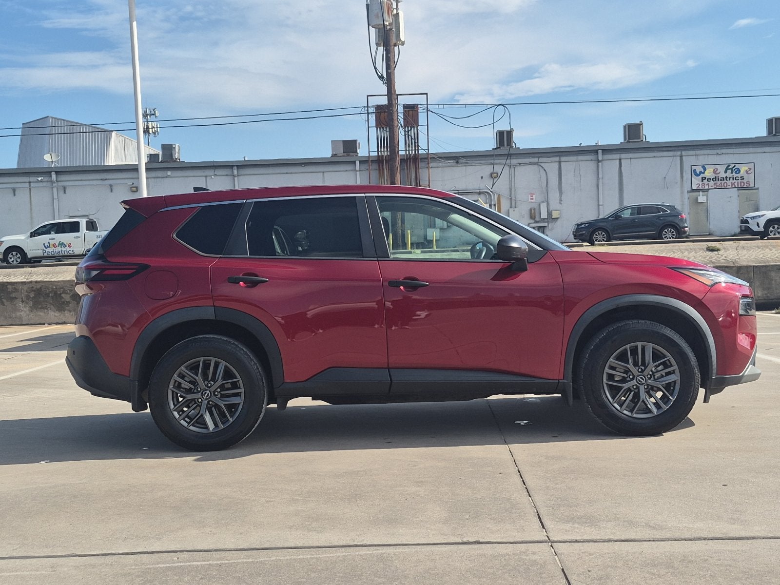 2022 Nissan Rogue S