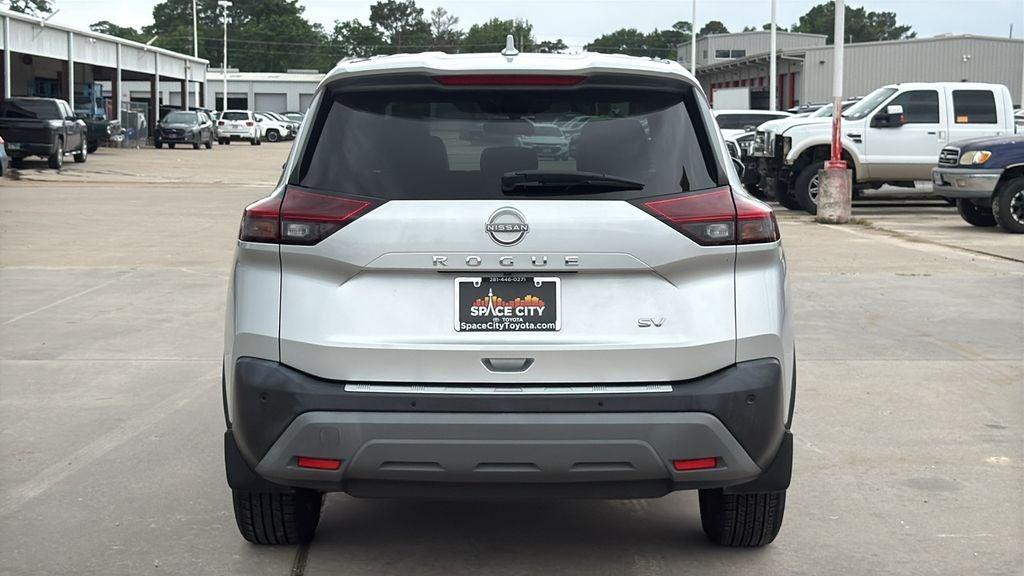 2022 Nissan Rogue SV