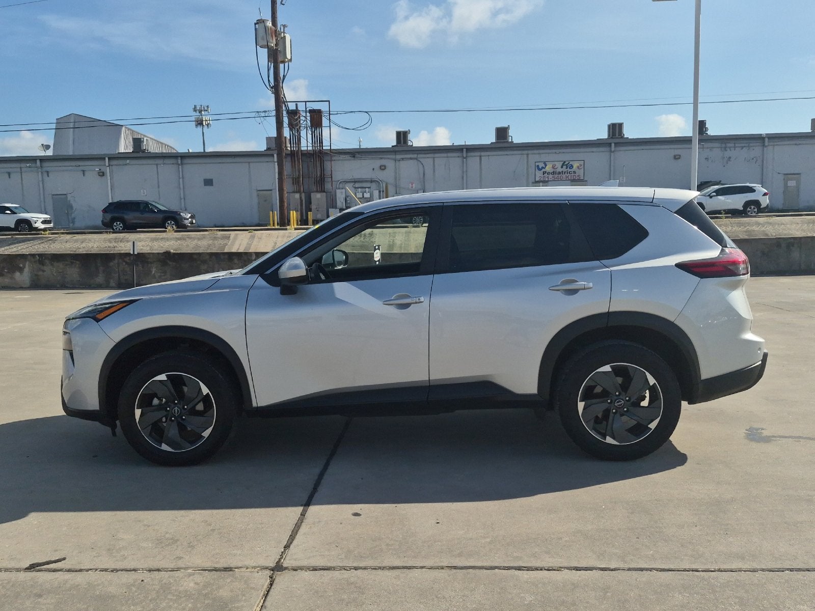 2024 Nissan Rogue SV
