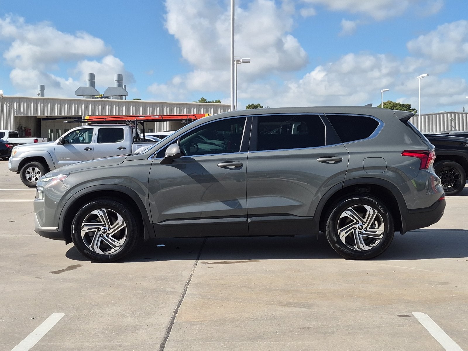 2022 Hyundai Santa Fe SE
