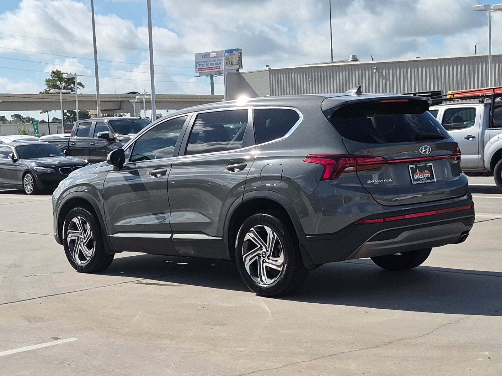2022 Hyundai Santa Fe SE