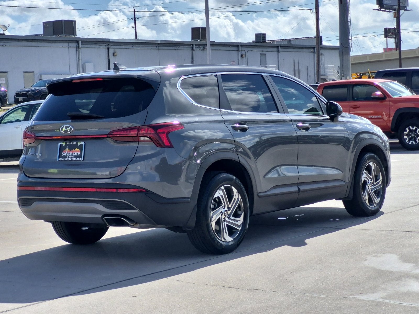 2022 Hyundai Santa Fe SE