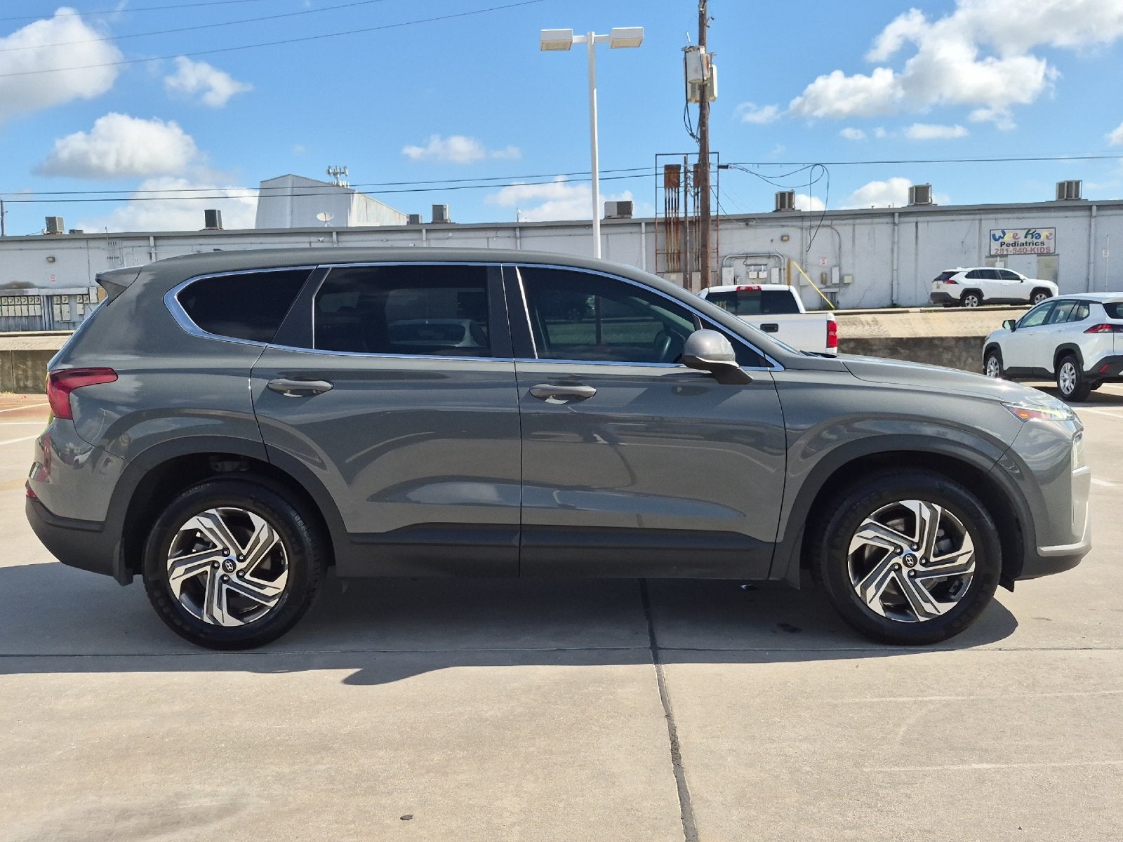 2022 Hyundai Santa Fe SE