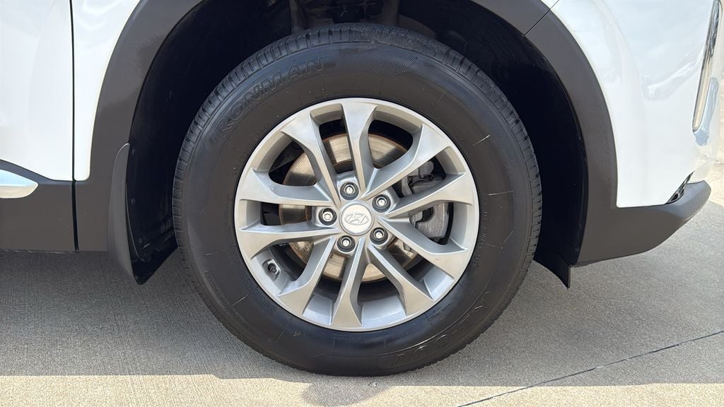 2020 Hyundai Santa Fe SE