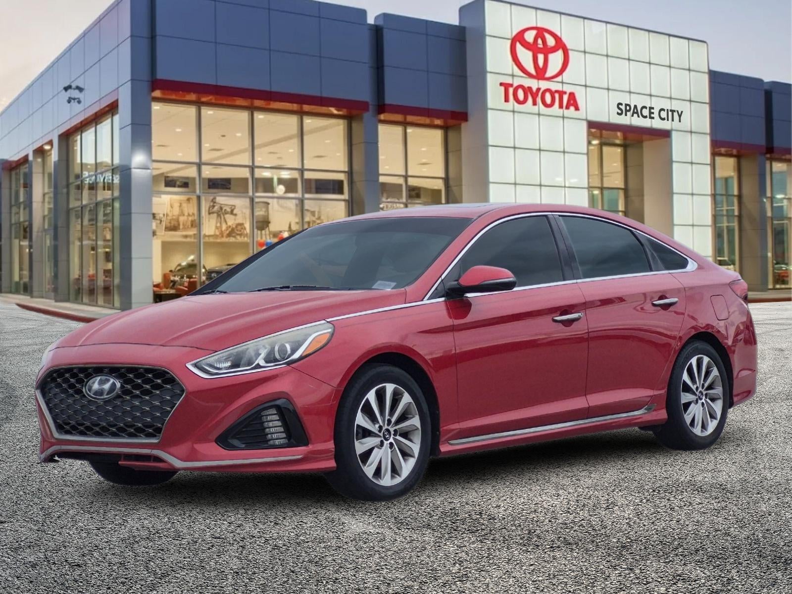 Used 2018 Hyundai Sonata Sport with VIN 5NPE34AF2JH596613 for sale in Humble, TX