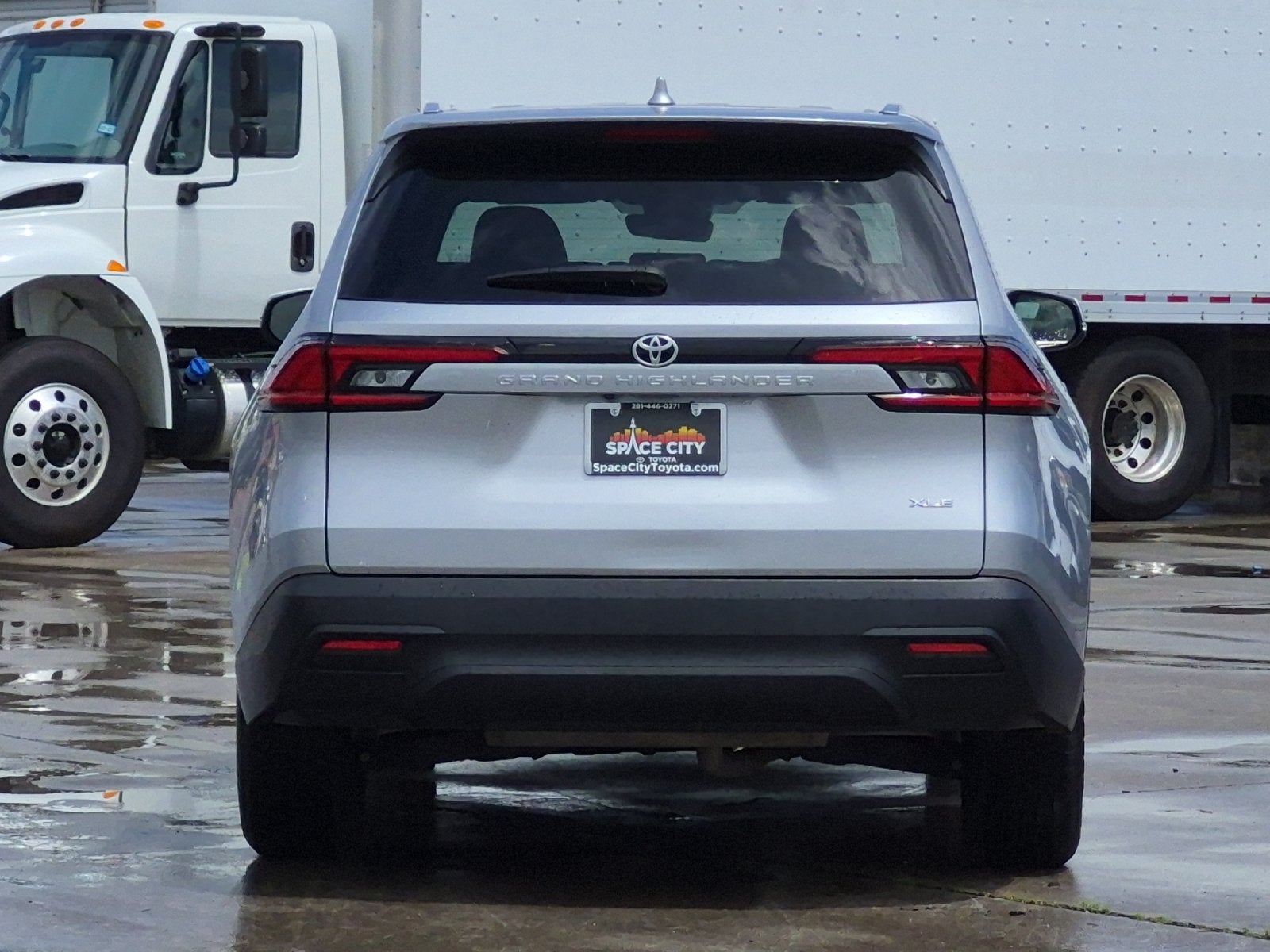 2025 Toyota Grand Highlander XLE