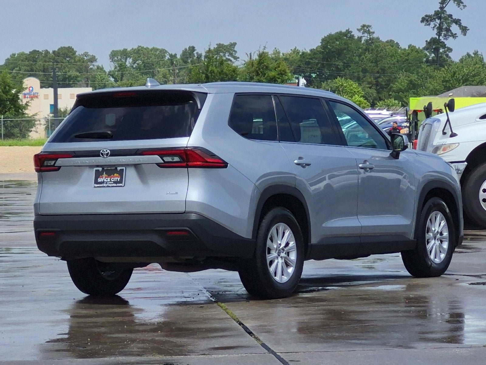2025 Toyota Grand Highlander XLE