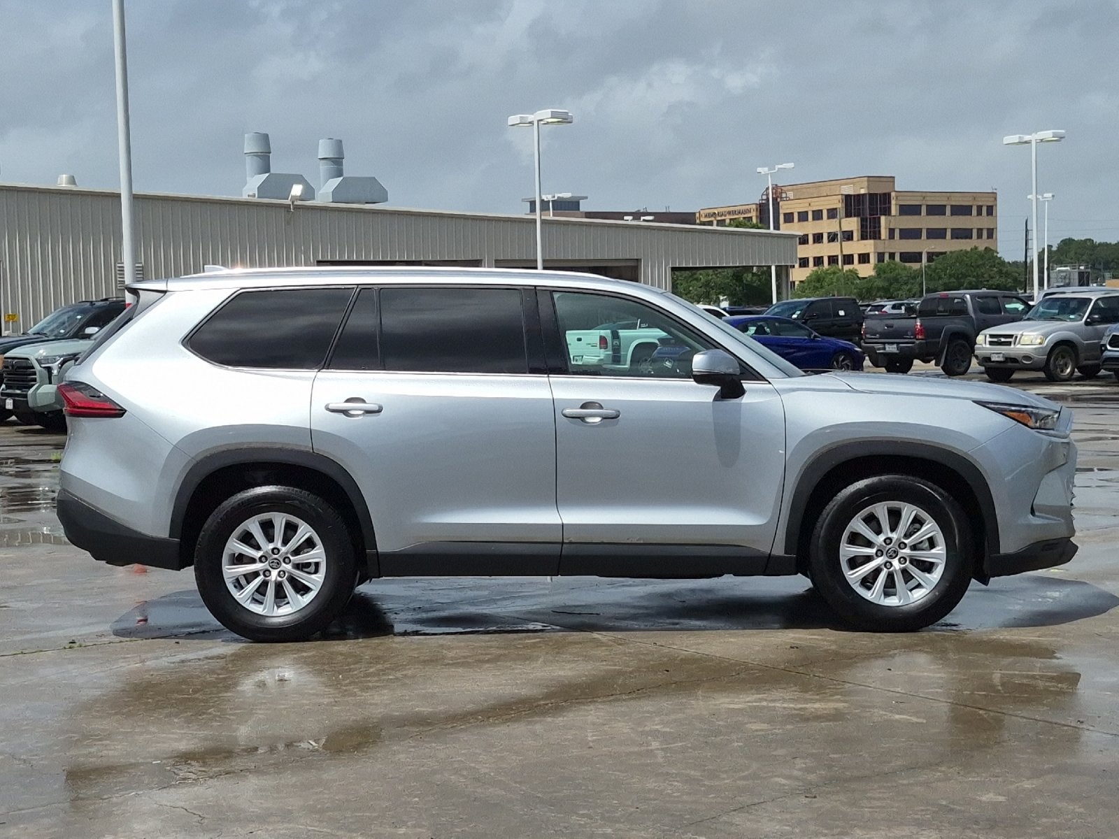 2025 Toyota Grand Highlander XLE