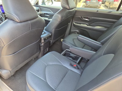 2025 Toyota Grand Highlander XLE
