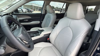 2026 Toyota Grand Highlander Hybrid XLE