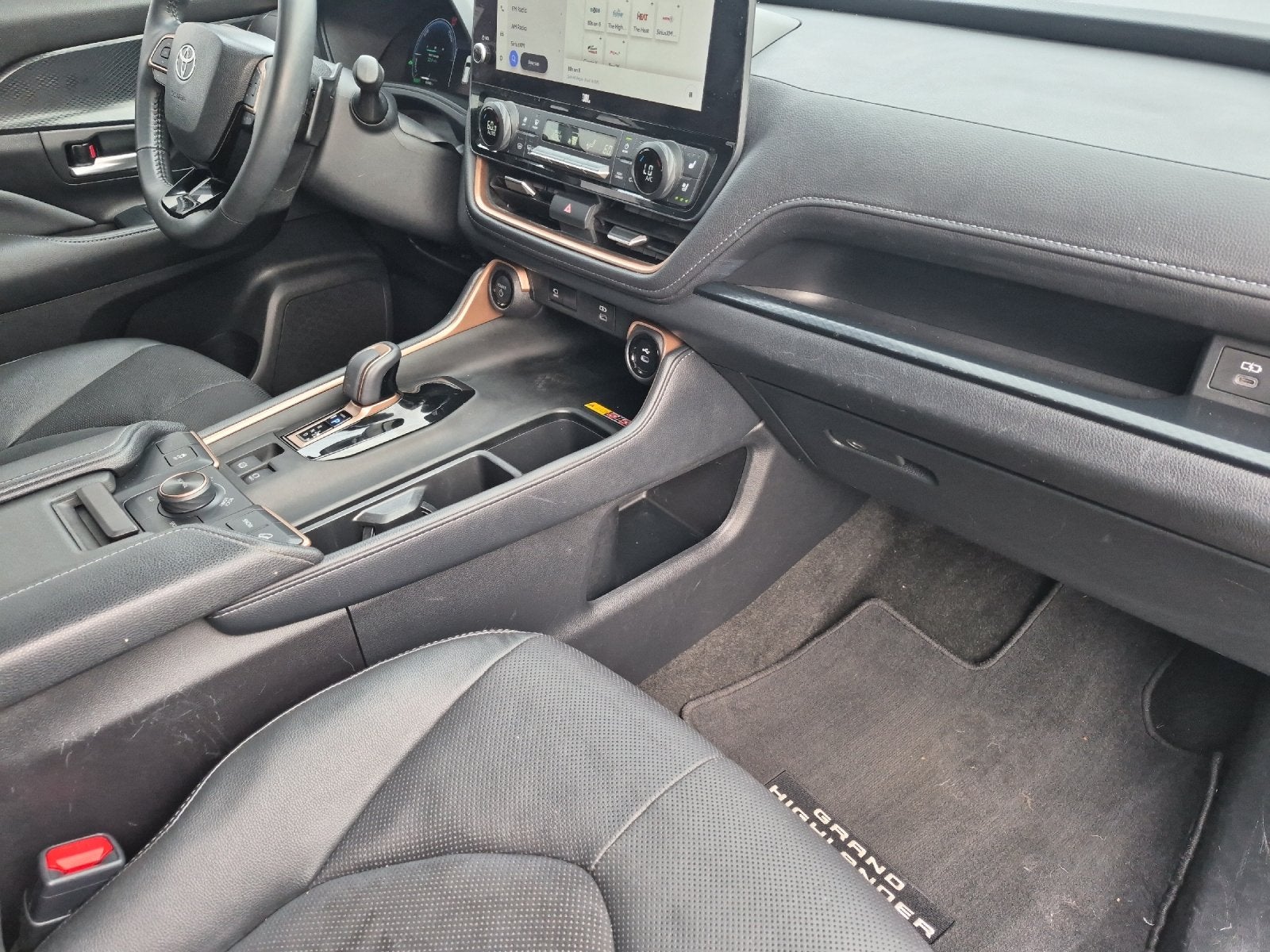 2024 Toyota Grand Highlander Hybrid MAX Limited