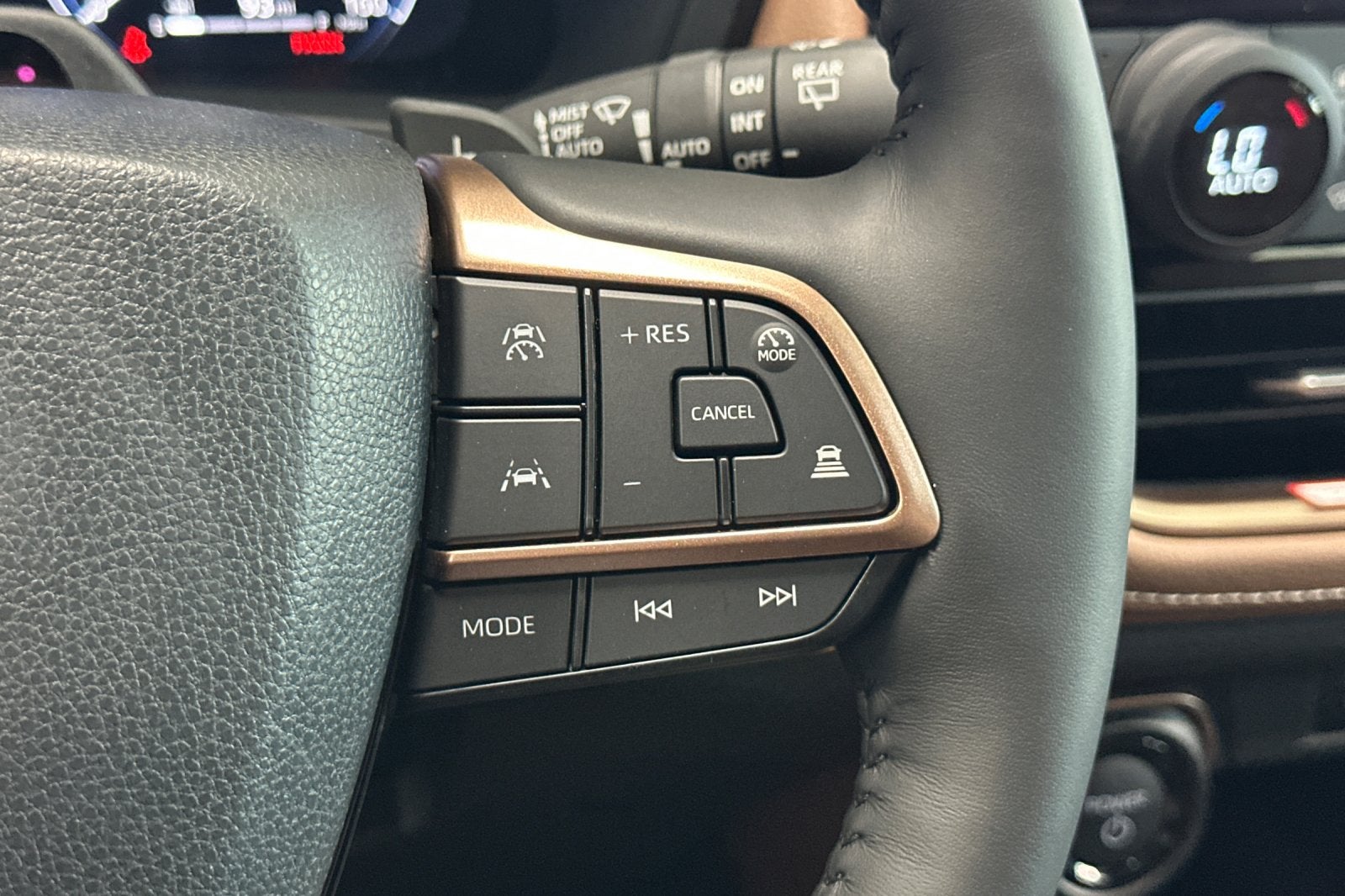 2026 Toyota Highlander MAX Platinum