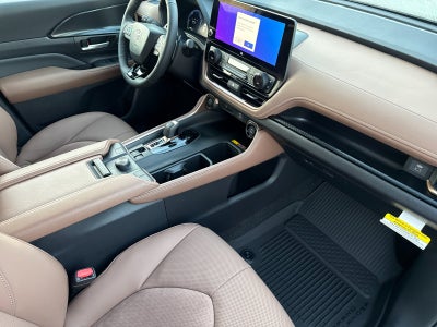 2026 Toyota Grand Highlander Hybrid MAX Platinum