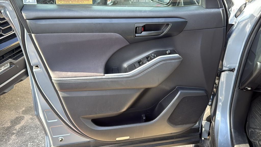 2021 Toyota HIGHLANDER HYBRD LE