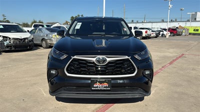 2022 Toyota HIGHLANDER LE