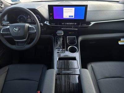 2026 Toyota Sienna Woodland Edition