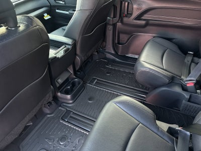 2026 Toyota Sienna Woodland Edition