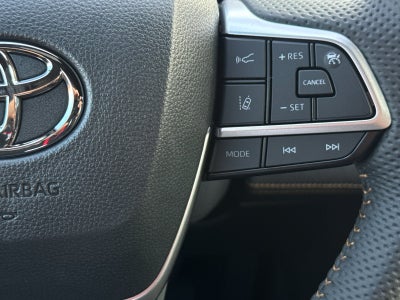 2026 Toyota Sienna Woodland Edition