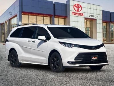 2026 Toyota Sienna Woodland Edition