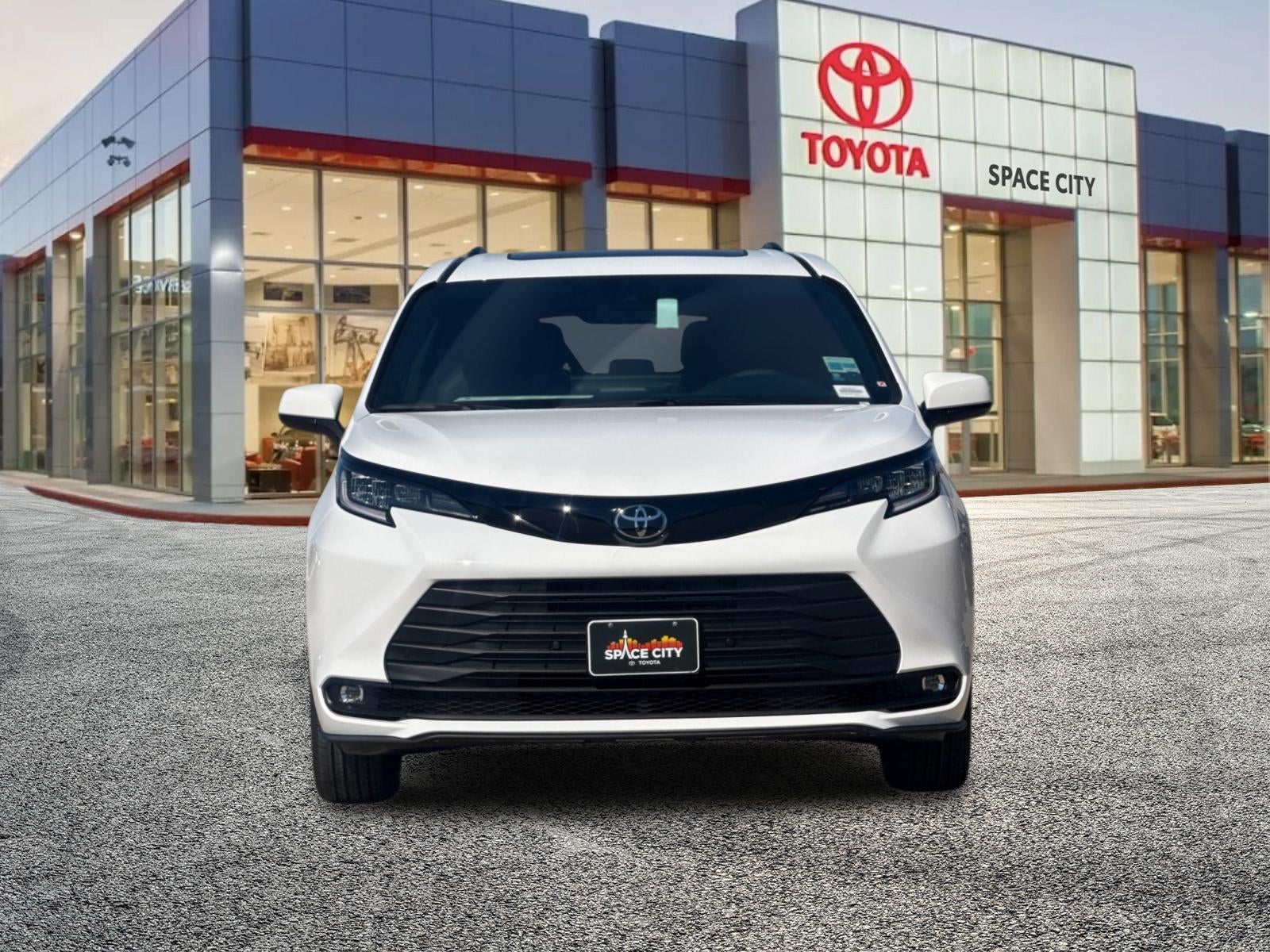 2026 Toyota Sienna Woodland Edition
