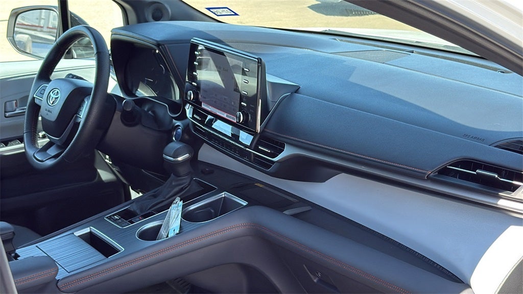 2024 Toyota SIENNA XSE XSE 7 Passenger