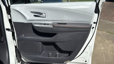 2024 Toyota SIENNA XSE XSE 7 Passenger