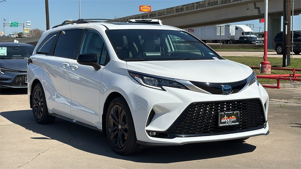 2024 Toyota SIENNA XSE XSE 7 Passenger