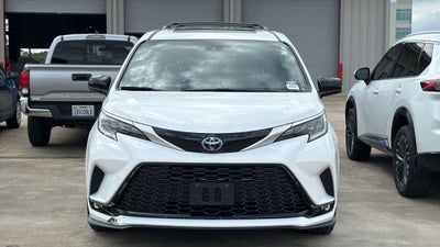 2023 Toyota Sienna XSE 7 Passenger