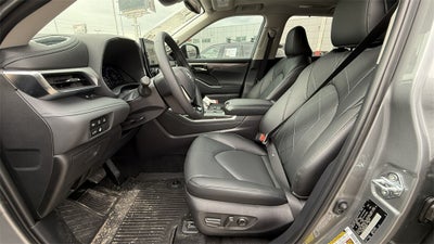 2025 Toyota Highlander Hybrid Hybrid Platinum