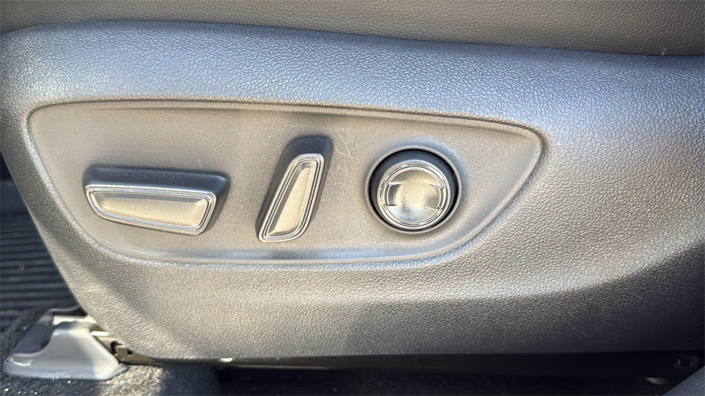 2025 Toyota Highlander Hybrid Hybrid Platinum