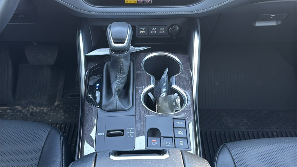 2025 Toyota Highlander Hybrid Hybrid Platinum