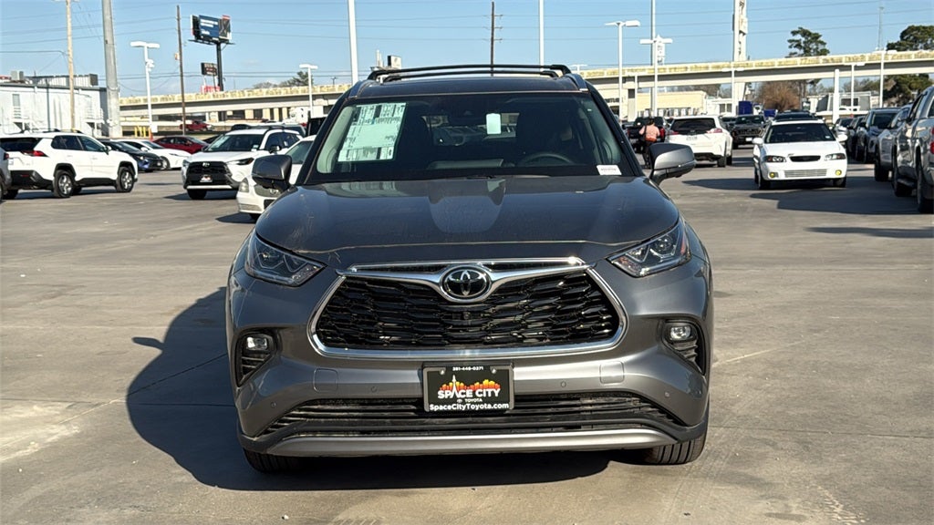 2025 Toyota Highlander Hybrid Hybrid Platinum