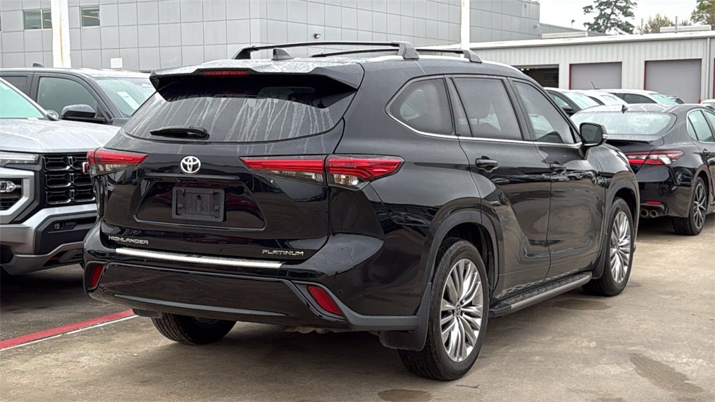 2022 Toyota HIGHLANDER Platinum