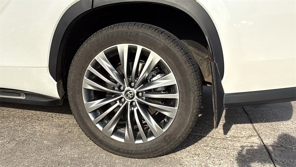 2020 Toyota HIGHLANDER Platinum