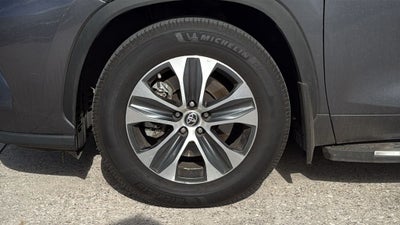 2022 Toyota HIGHLANDER HYBRD XLE