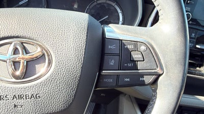 2021 Toyota HIGHLANDER XLE