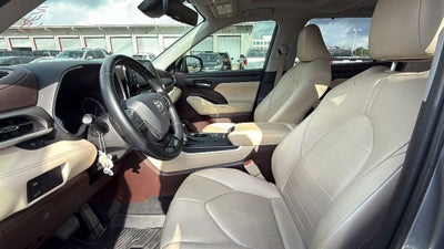 2021 Toyota HIGHLANDER XLE