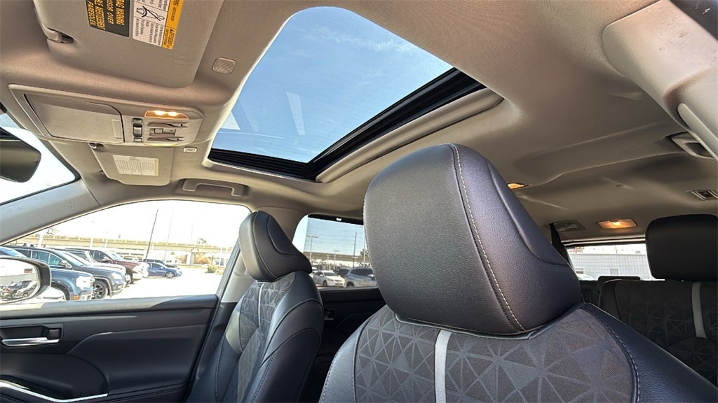 2024 Toyota HIGHLANDER HEV XLE