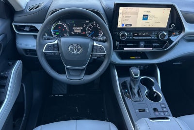 2026 Toyota Highlander XLE