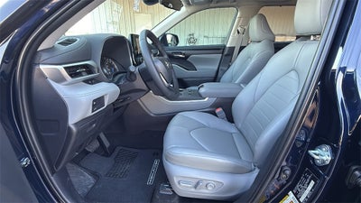 2026 Toyota Highlander Hybrid Hybrid XLE